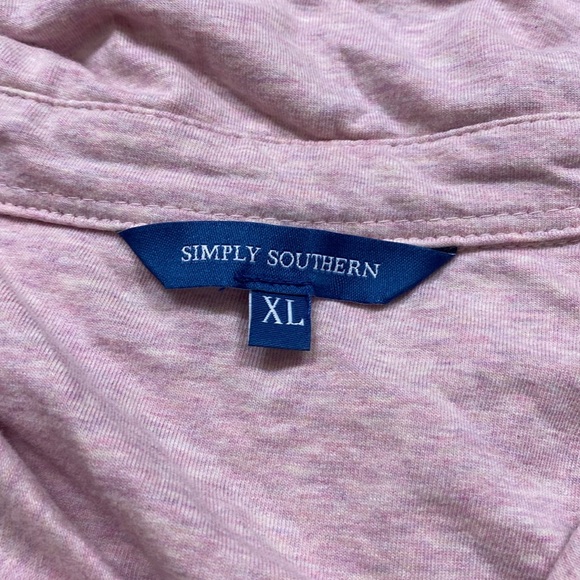 Pink woman’s Southern Tide polo - Picture 2 of 3